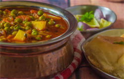 Dhaba Style Aloo Matar